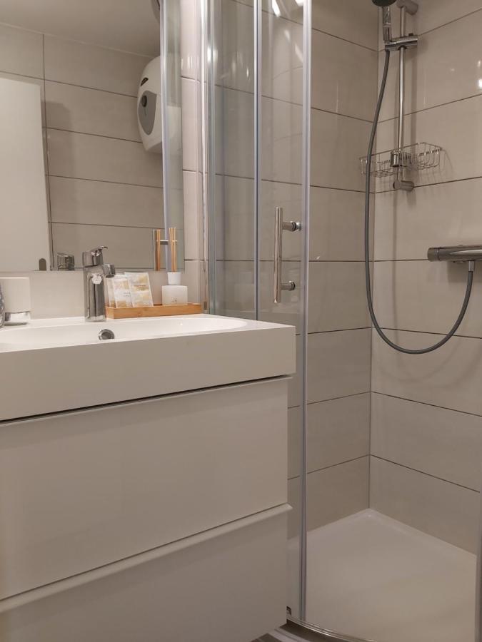 באסקה Apartments Gorinka מראה חיצוני תמונה