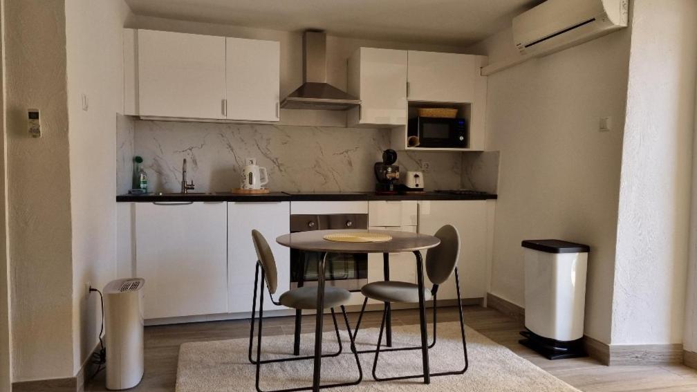 באסקה Apartments Gorinka מראה חיצוני תמונה